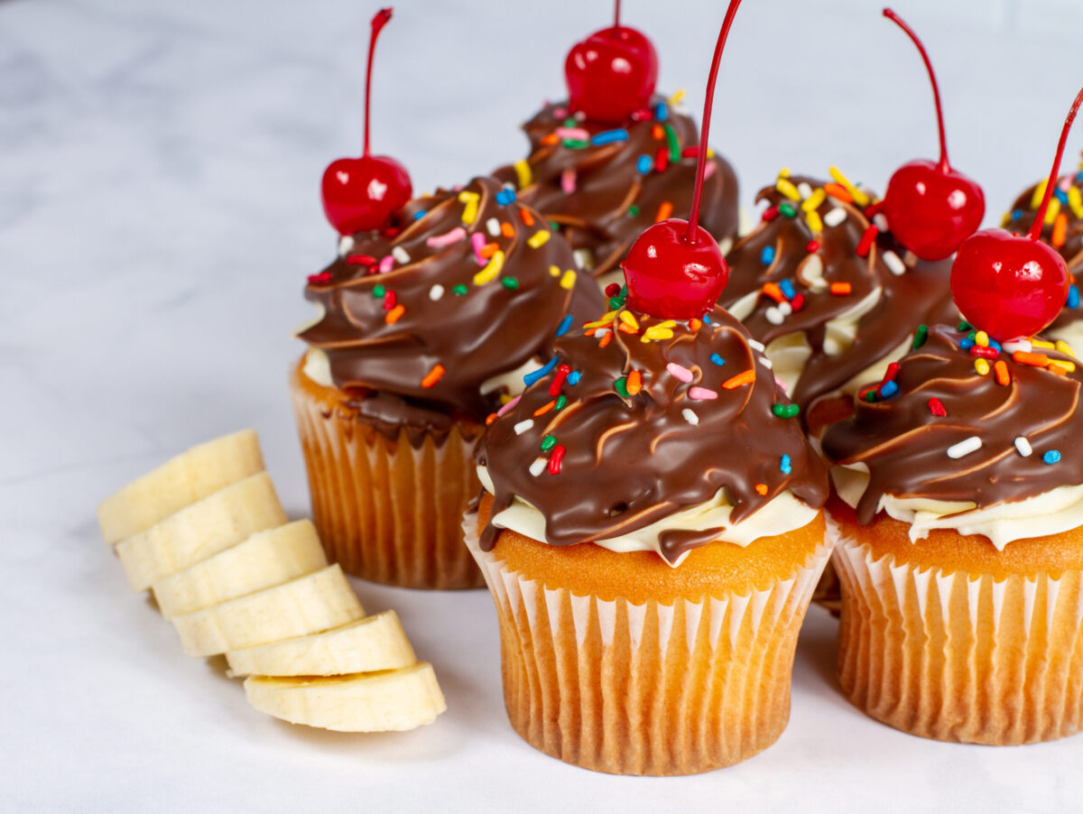 BananaSplitCupcakes_02_AFS