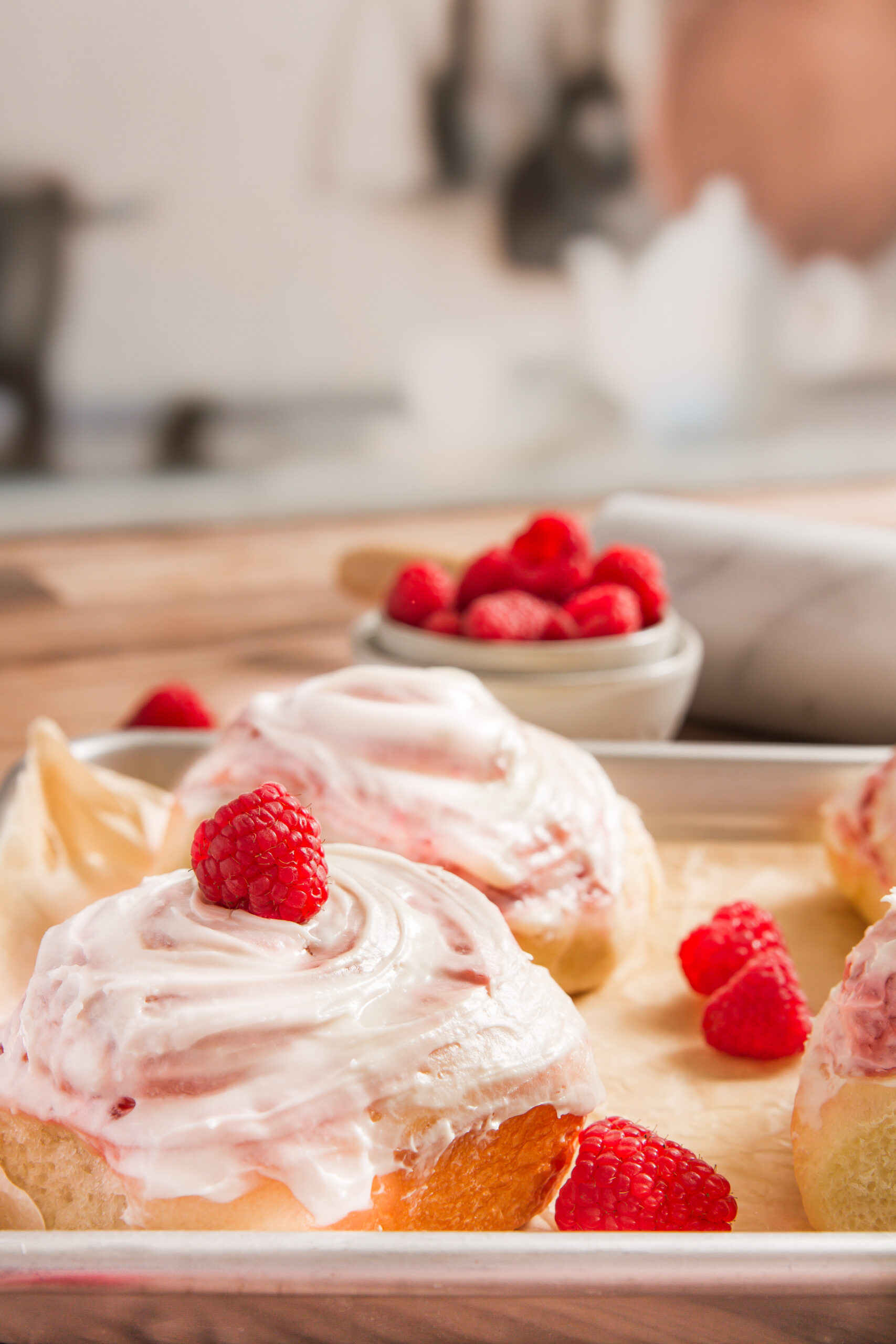 Beehive_FrozenDough_RaspberrySweetRoll_AFS-1