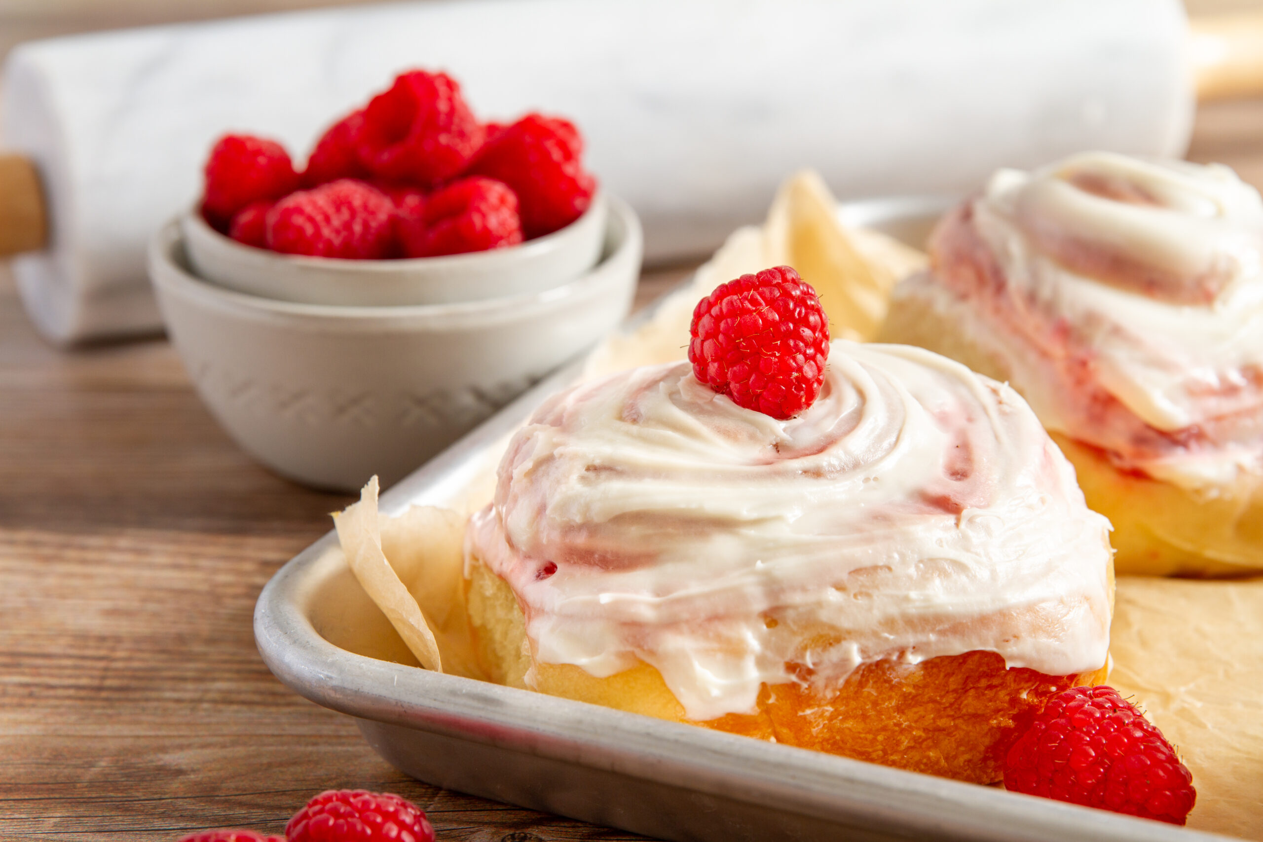 Beehive_FrozenDough_RaspberrySweetRoll_AFS-2
