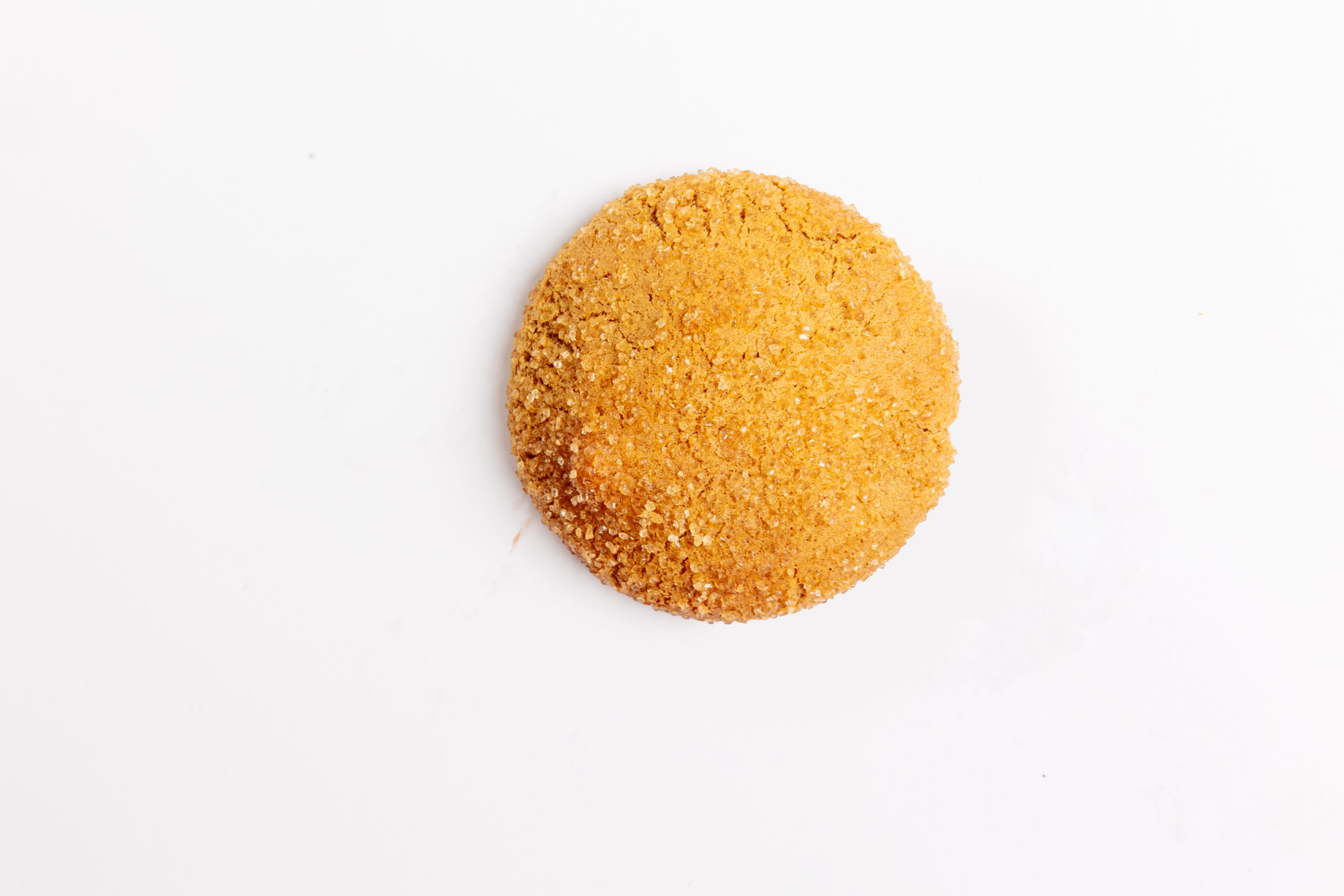 RedButtonVintageCreamery_CookieDough_SingleCookie_Overhead_AFS-1