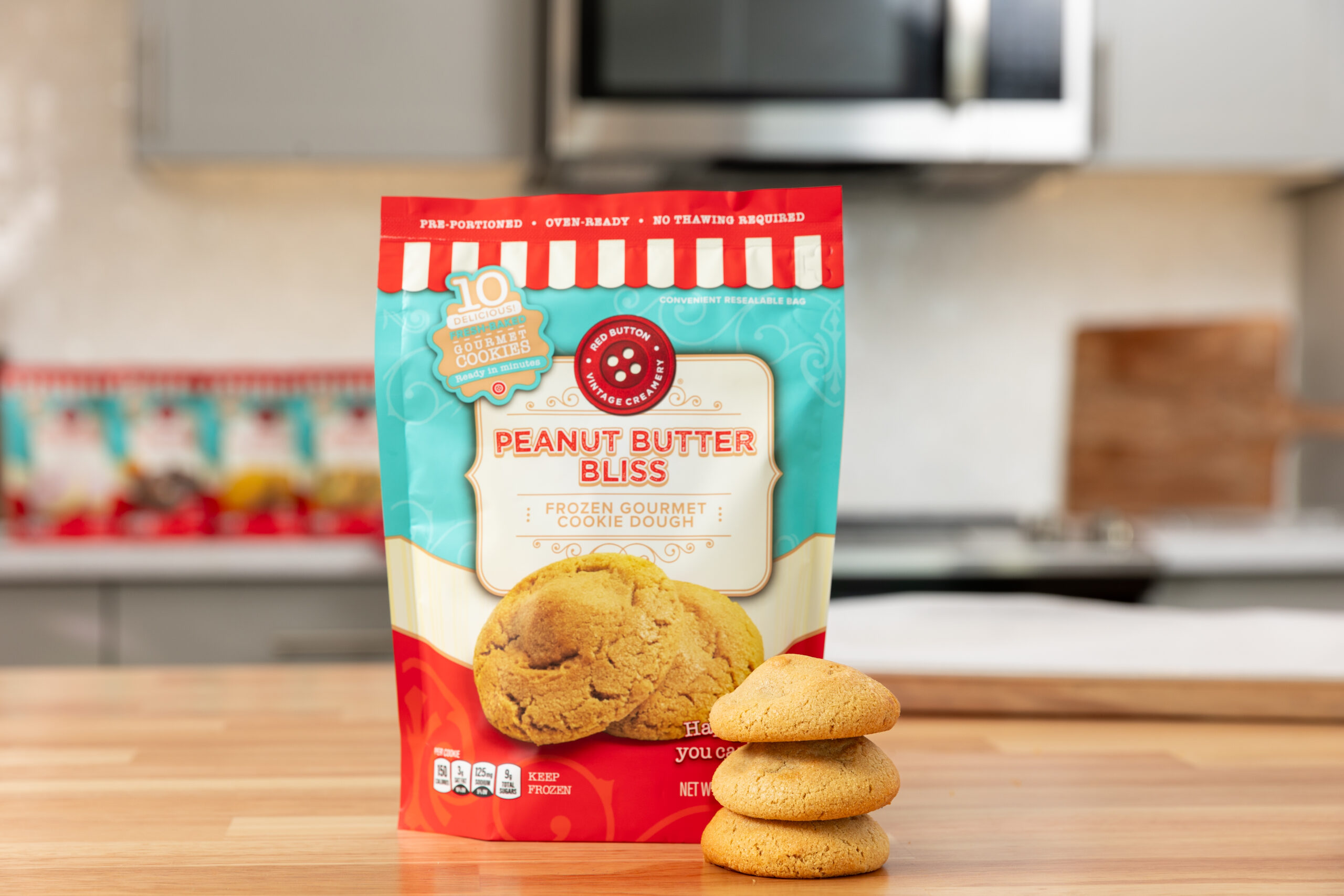 RedButtonVintageCreamery_FrozenCookieDough_PeanutbutterBliss_Nov24_AFS-15